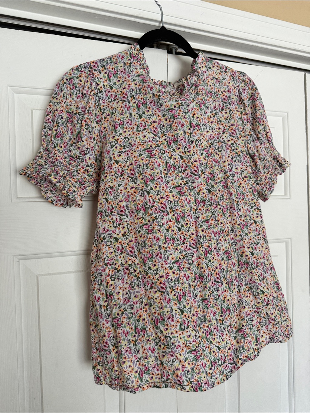 Floral Smocked Short Sleeve Top - Multicolor